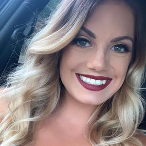 Meet your Posher, Lexi